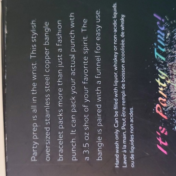 New Hillside kit black round bangle bracelet flask with rhinestone top - Picture 5 of 7